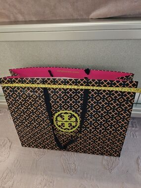 Tory Burch  -20x17 Gift Wrapping Shopping Bag